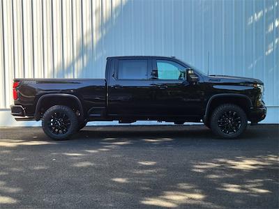 2025 Chevrolet Silverado 2500 Crew Cab 4WD Pickup for sale #C1341 - photo 2