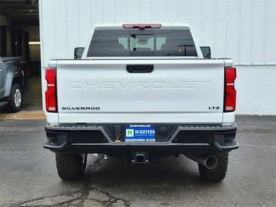 2025 Chevrolet Silverado 2500 Crew Cab 4WD Pickup for sale #231265 - photo 2