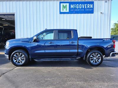 2022 Chevrolet Silverado 1500 Crew Cab 4WD Pickup for sale #AU2942XA - photo 2