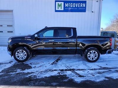 Used 2022 Chevrolet Silverado 1500 LTZ Crew Cab for sale #CC371 - photo 2