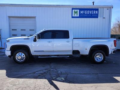 Used 2024 Chevrolet Silverado 3500 - photo 1