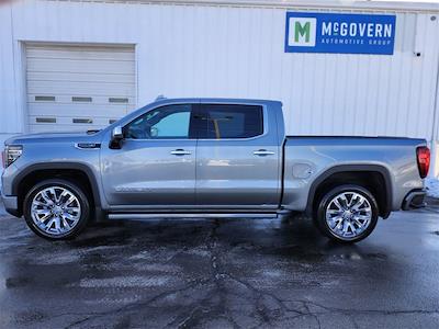 Used 2023 GMC Sierra 1500 - photo 1