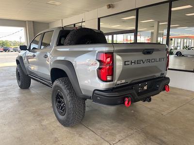 2025 Chevrolet Colorado Crew Cab 4WD Pickup for sale #26016A - photo 2