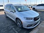 Used 2022 Chrysler Pacifica Limited Minivan for sale #26099A - photo 8