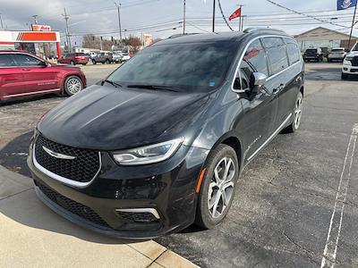 2021 Chrysler Pacifica AWD Minivan for sale #CV2343Q - photo 2