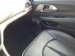 Used 2024 Chrysler Pacifica Select Minivan for sale #P9256 - photo 23