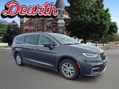 Used 2022 Chrysler Pacifica Touring L Minivan for sale #P9271 - photo 1