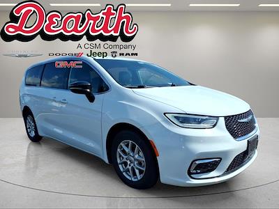 2025 Chrysler Pacifica FWD Minivan for sale #P9418 - photo 1