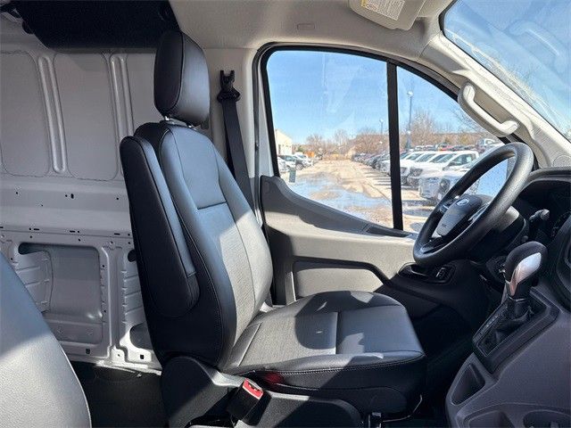 New 2025 Ford Transit 250 - photo 32