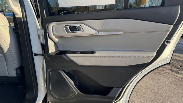 New 2026 Ford Explorer - photo 14