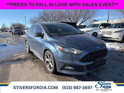 Used 2018 Ford Focus - photo 1