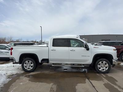 Used 2021 Chevrolet Silverado 2500 - photo 1