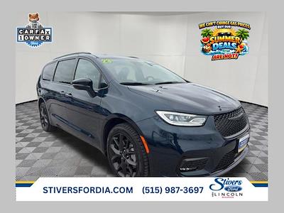 2023 Chrysler Pacifica AWD Minivan for sale #Q65145A - photo 1
