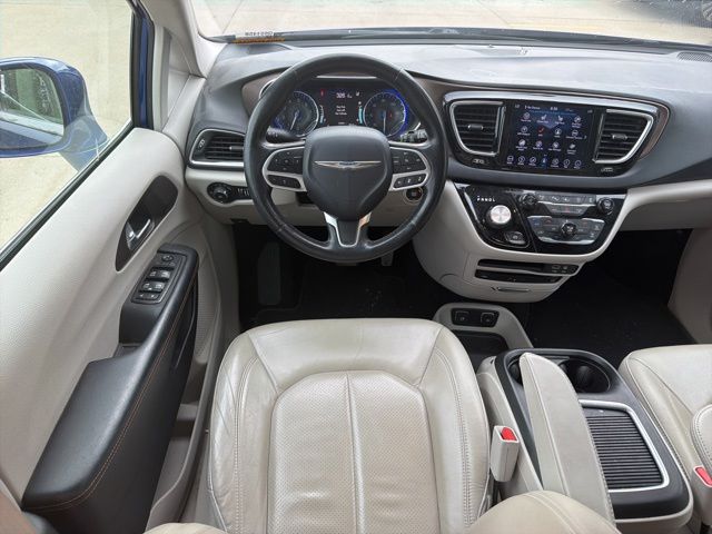 Used 2019 Chrysler Pacifica - photo 22