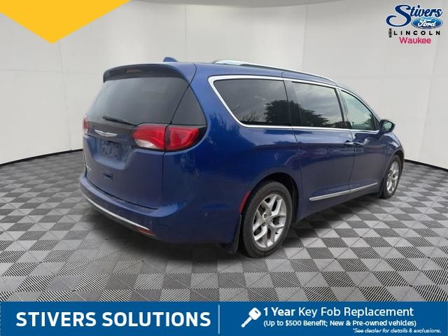 Used 2019 Chrysler Pacifica - photo 8