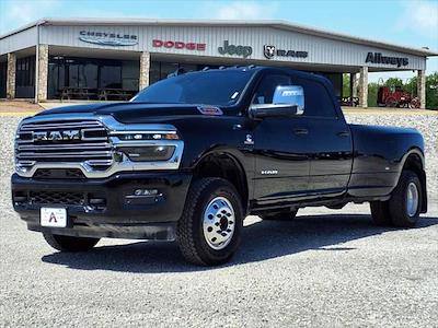 New 2026 Ram 3500 Laramie Crew Cab 4x4 DRW Pickup for sale #161280 - photo 1