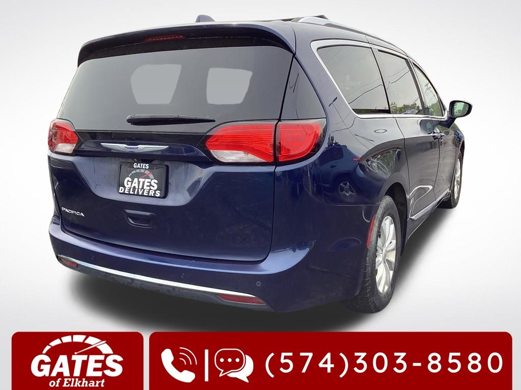 Used 2018 Chrysler Pacifica - photo 11