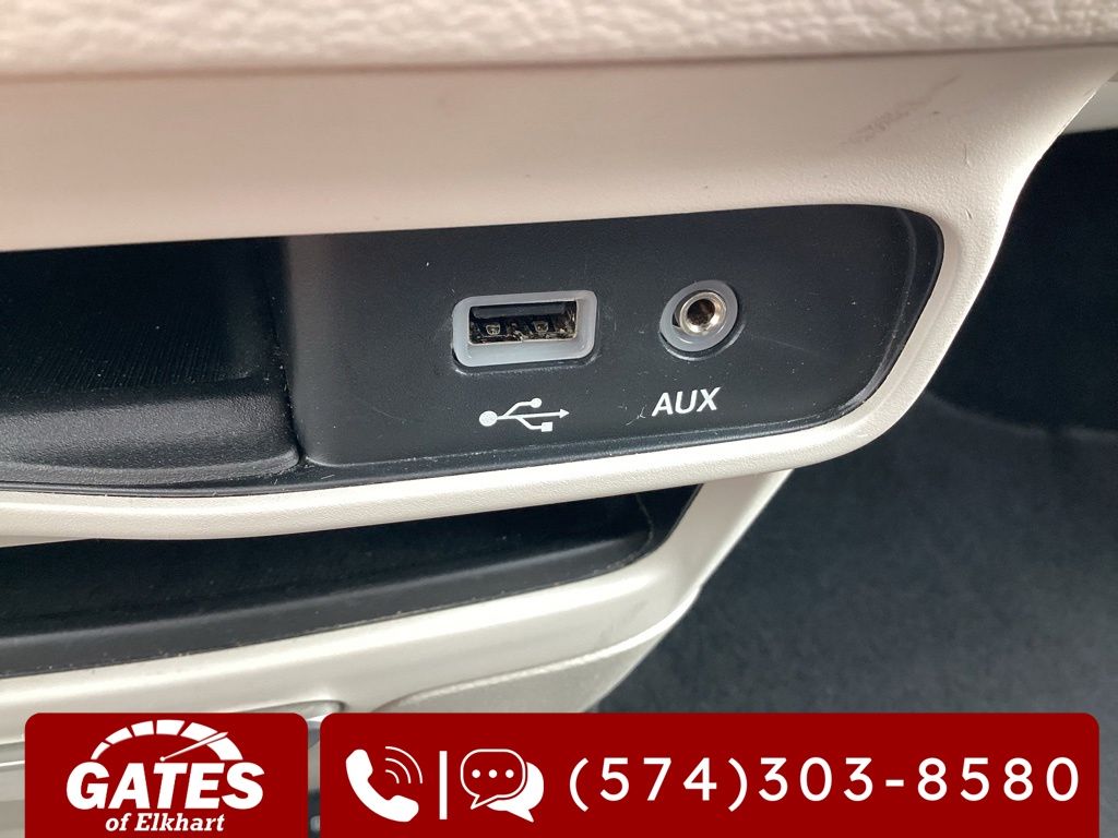 Used 2018 Chrysler Pacifica - photo 27