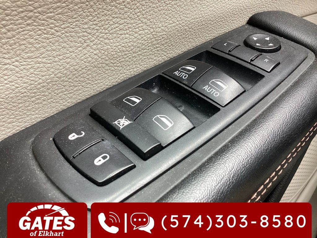 Used 2018 Chrysler Pacifica - photo 28