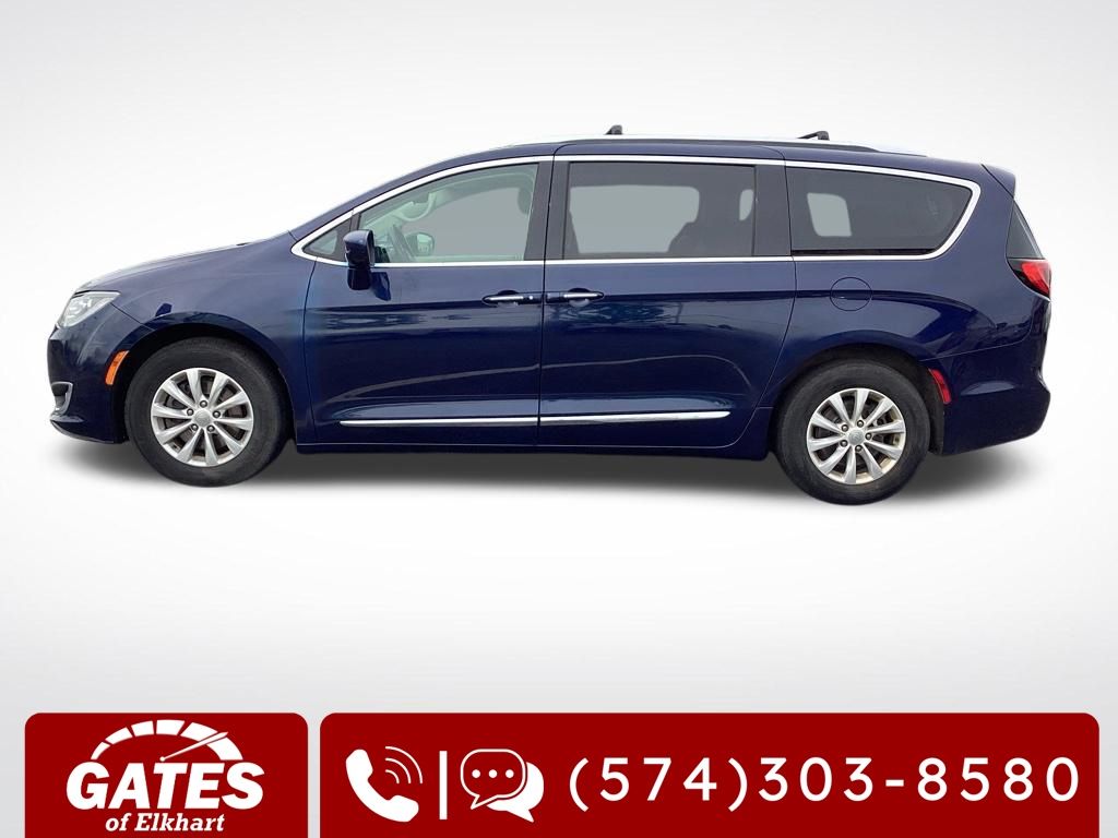 Used 2018 Chrysler Pacifica - photo 9