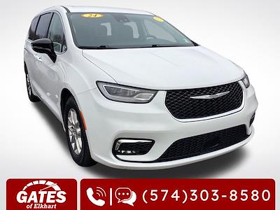 Used 2024 Chrysler Pacifica Touring L Minivan for sale #E5488P - photo 1