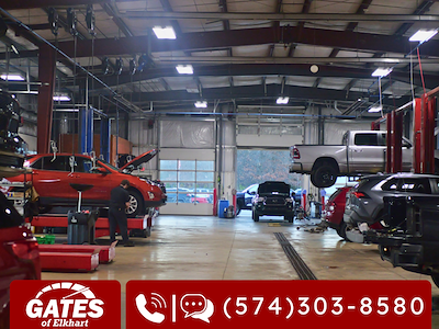 Used 2023 Ram 1500 Classic - photo 1