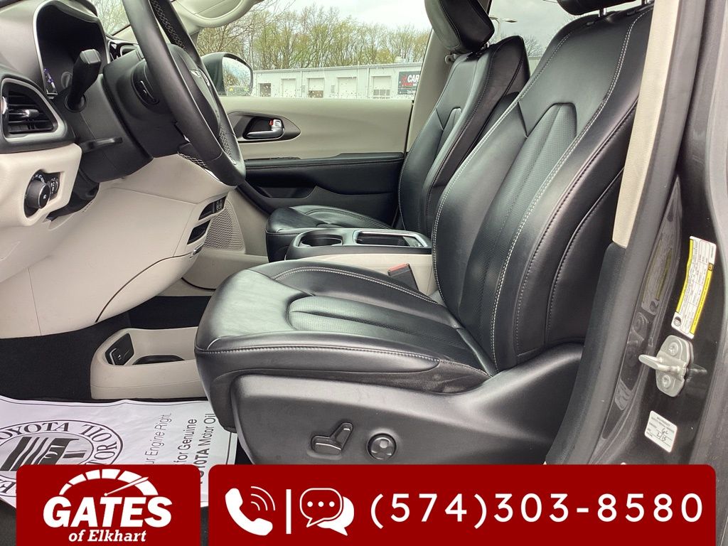 Used 2023 Chrysler Pacifica - photo 16