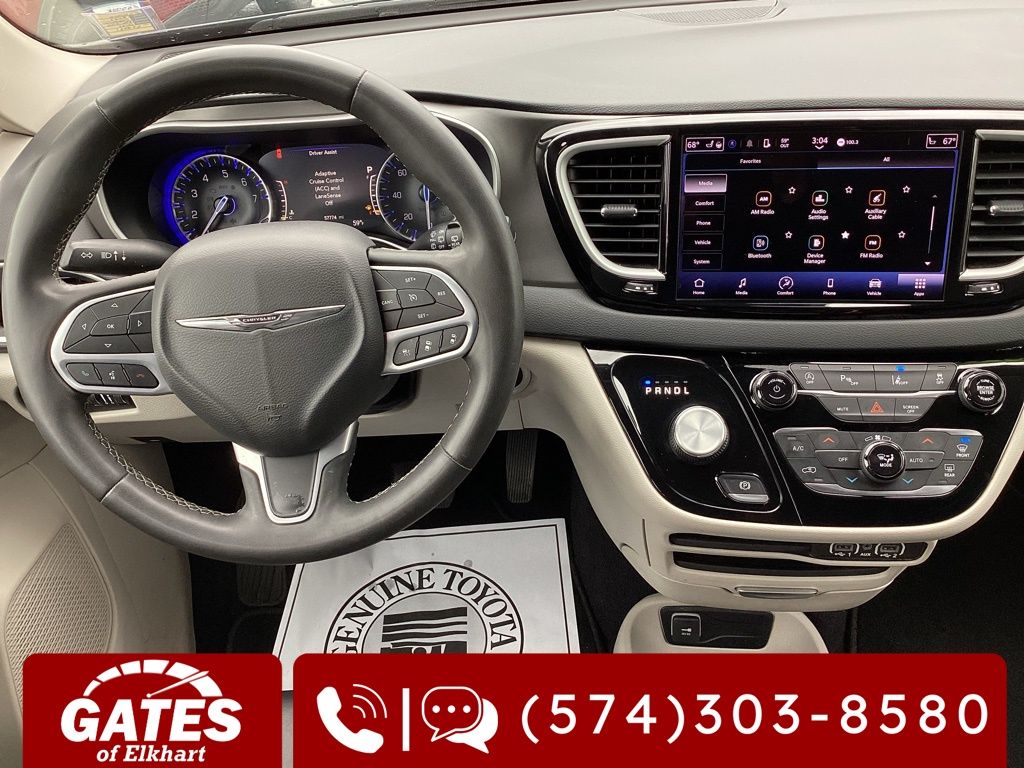 Used 2023 Chrysler Pacifica - photo 21