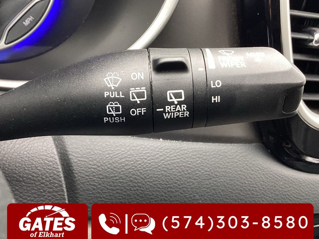 Used 2023 Chrysler Pacifica - photo 32