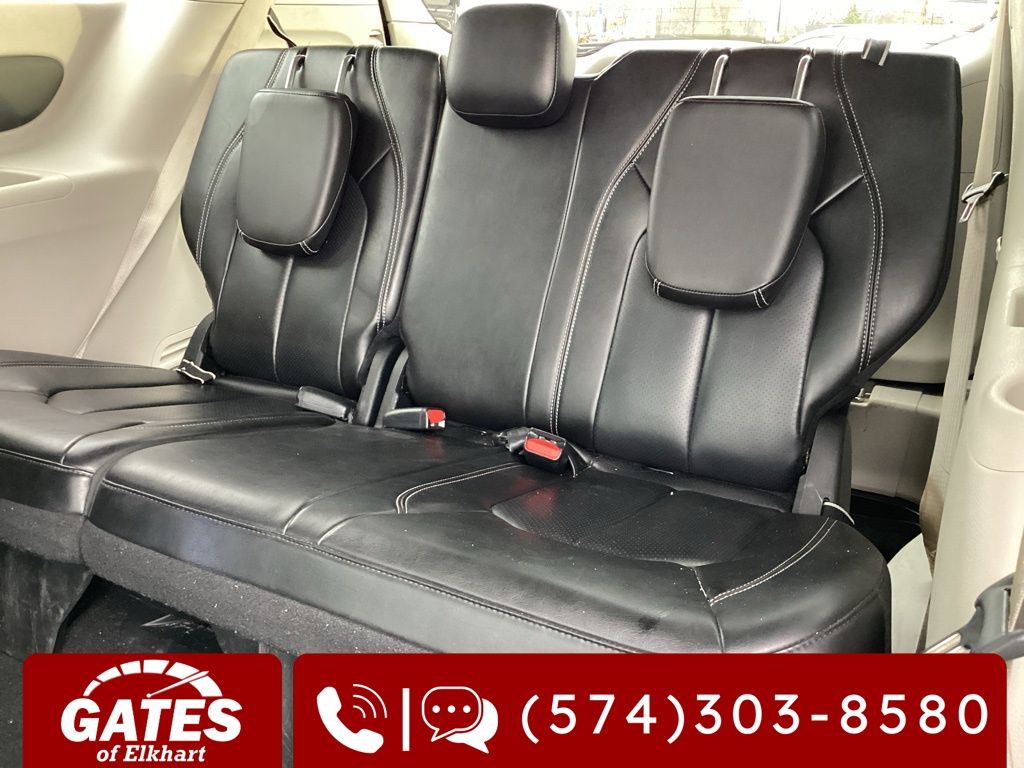 Used 2023 Chrysler Pacifica - photo 16