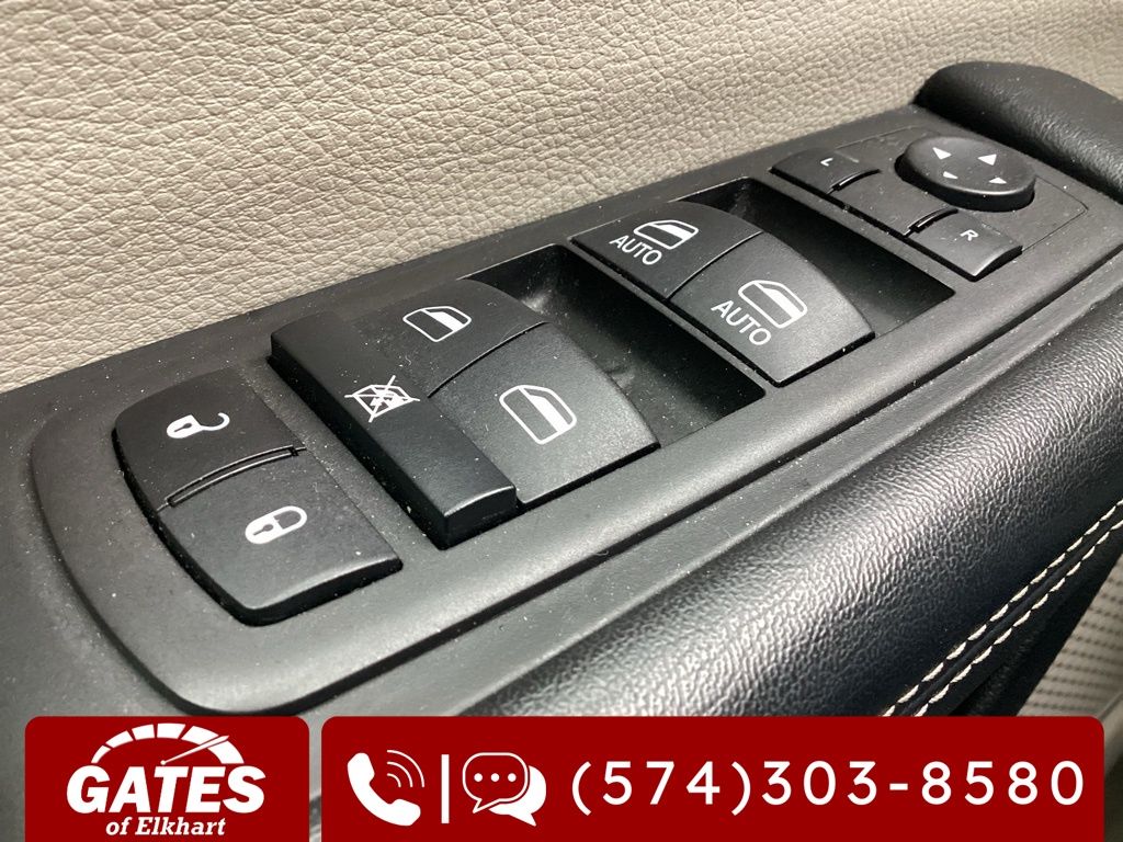 Used 2023 Chrysler Pacifica - photo 27
