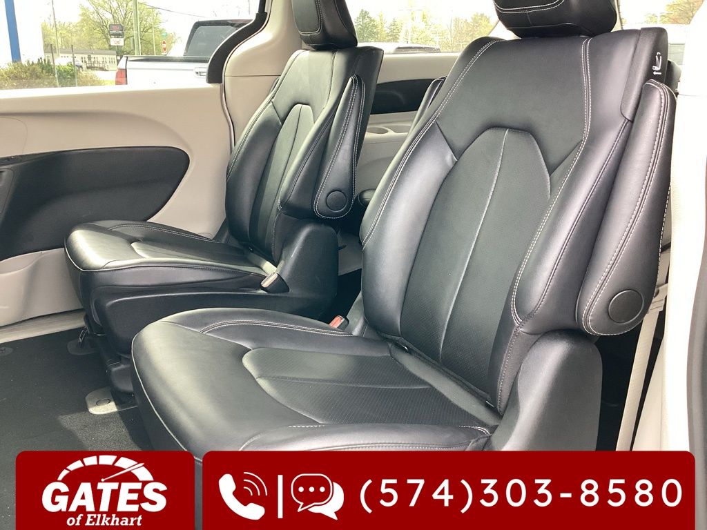 Used 2024 Chrysler Pacifica - photo 18