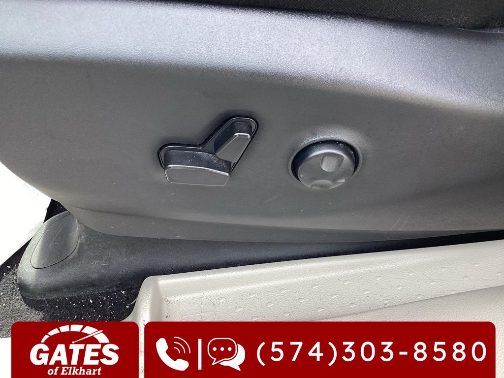 Used 2024 Chrysler Pacifica - photo 20