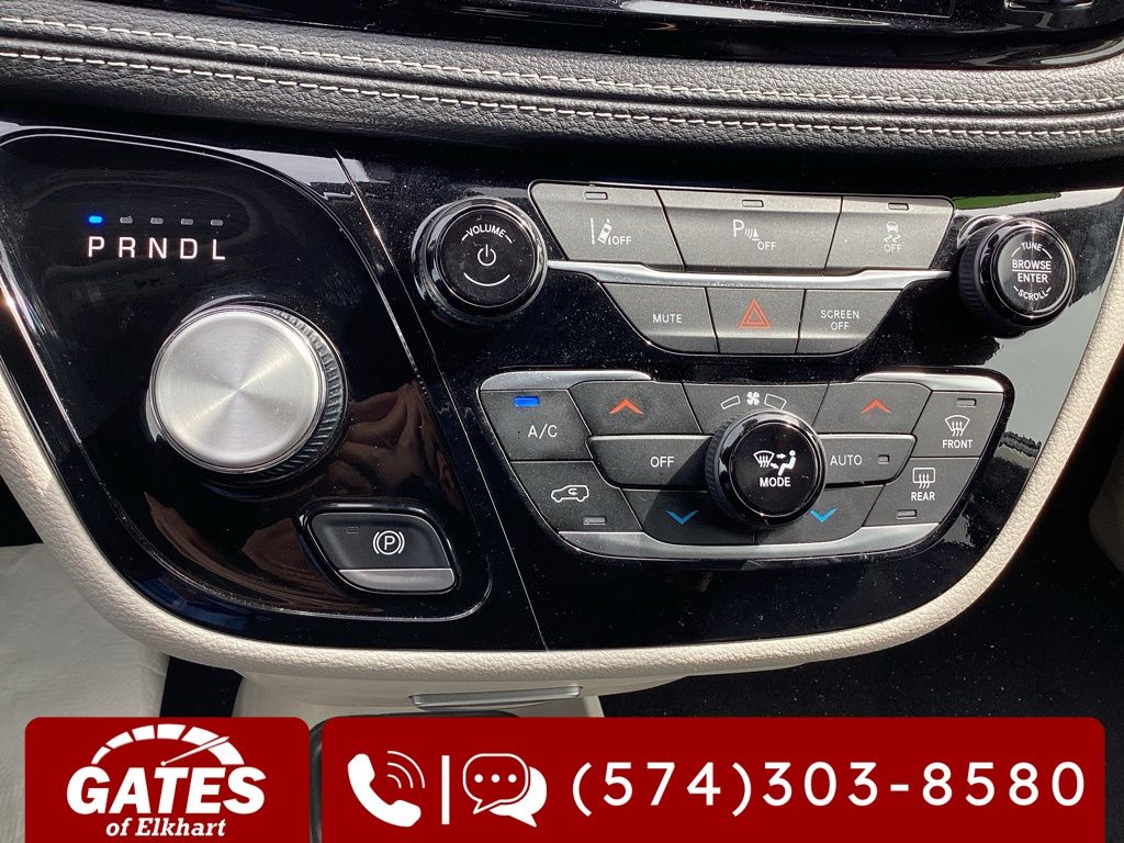 Used 2024 Chrysler Pacifica - photo 26