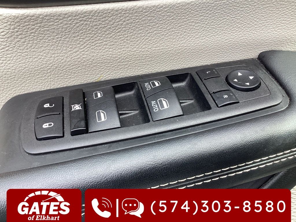 Used 2024 Chrysler Pacifica - photo 30