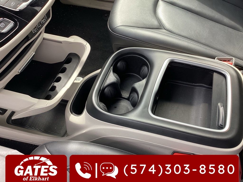Used 2024 Chrysler Pacifica - photo 37