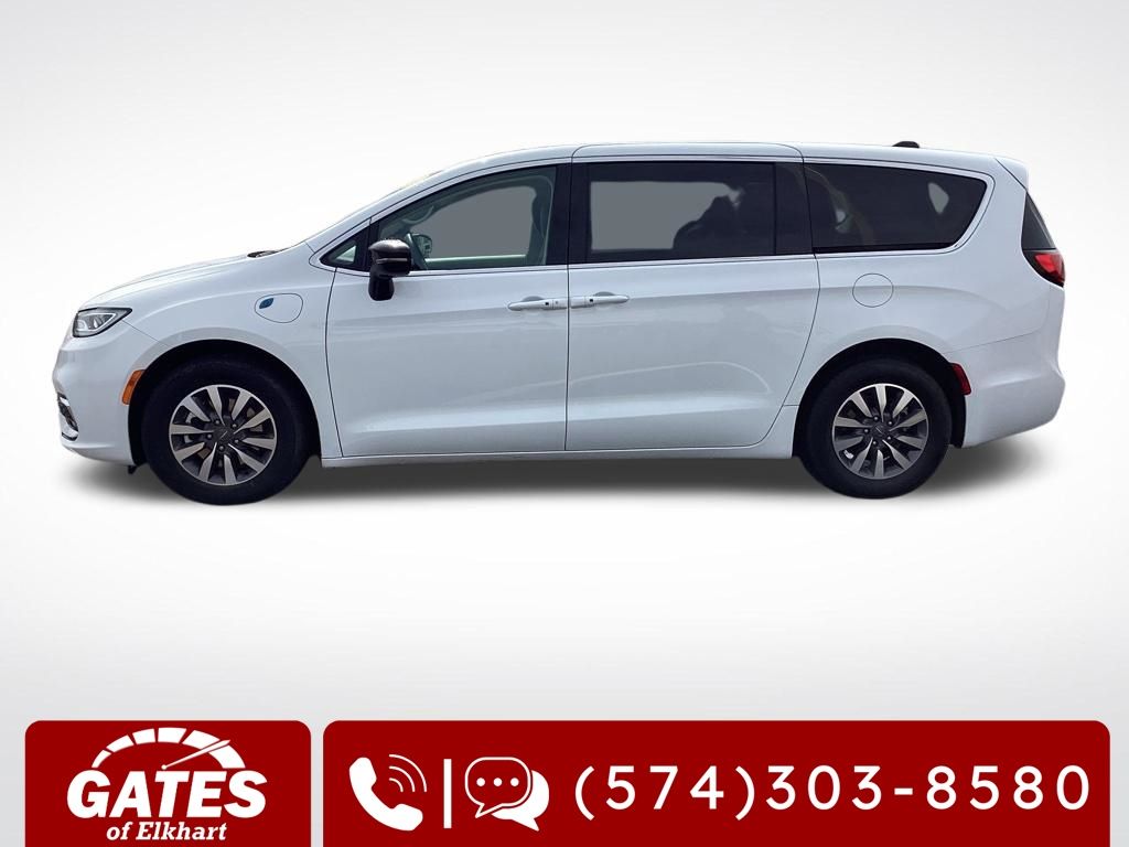 Used 2024 Chrysler Pacifica - photo 8