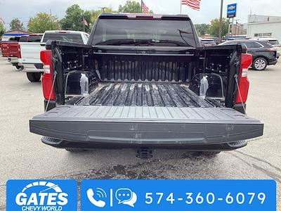 2022 Chevrolet Silverado 1500 Crew Cab 4WD Pickup for sale #M11879A - photo 2