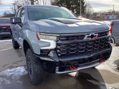 2025 Chevrolet Silverado 1500 Crew Cab 4x4, Pickup for sale #M12053 - photo 1