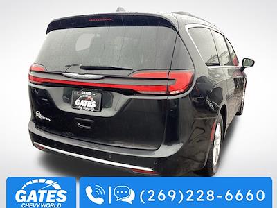 2022 Chrysler Pacifica FWD Minivan for sale #M8353P - photo 2