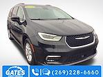 2022 Chrysler Pacifica FWD Minivan for sale #M8353P - photo 1