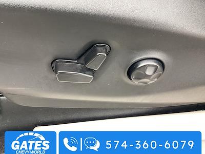 Used 2024 Chrysler Pacifica - photo 1