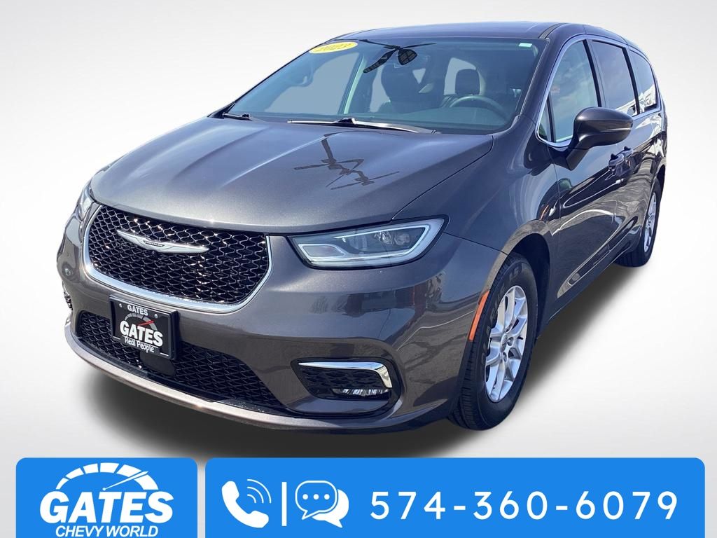 Used 2023 Chrysler Pacifica - photo 7