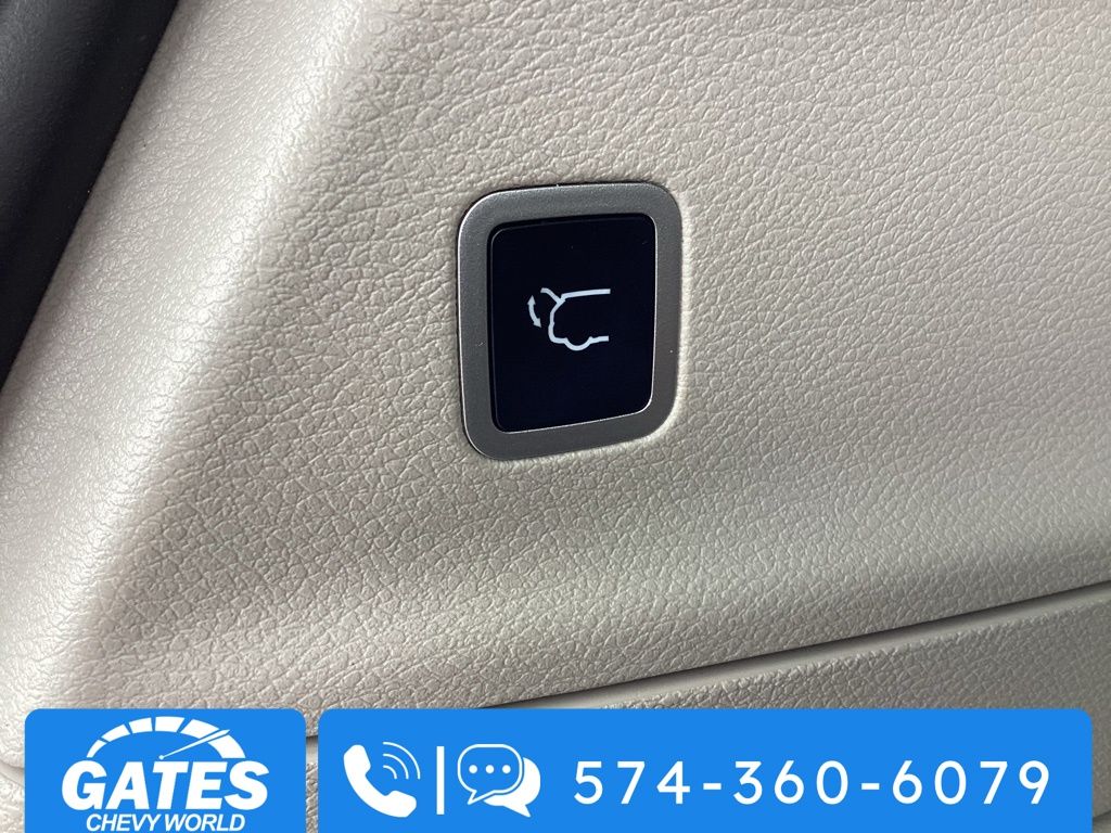 Used 2024 Chrysler Pacifica - photo 13