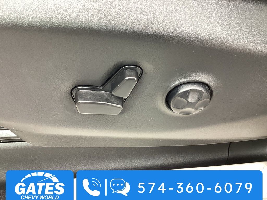 Used 2024 Chrysler Pacifica - photo 18