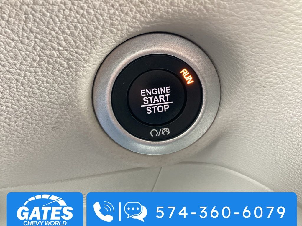 Used 2024 Chrysler Pacifica - photo 28