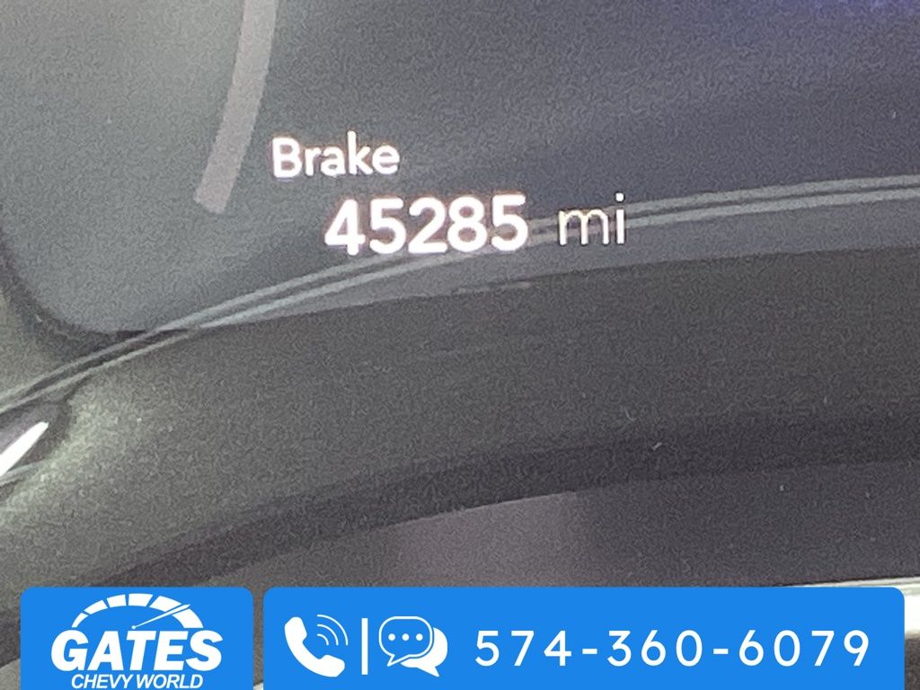 Used 2024 Chrysler Pacifica - photo 6