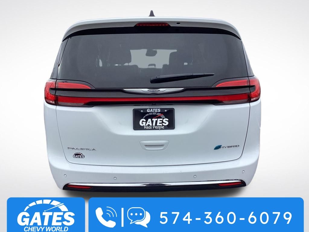 Used 2024 Chrysler Pacifica - photo 9