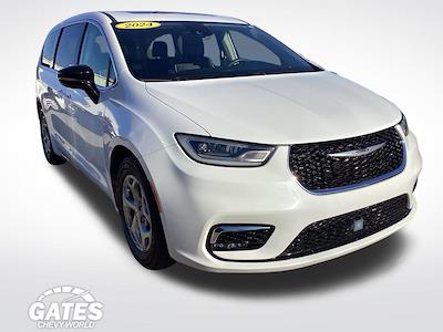 2024 Chrysler Pacifica FWD Minivan for sale #M9364P - photo 1