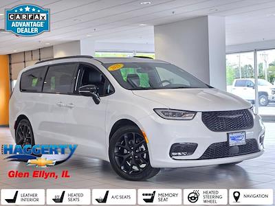 2025 Chrysler Pacifica FWD Minivan for sale #HUFC0012 - photo 1